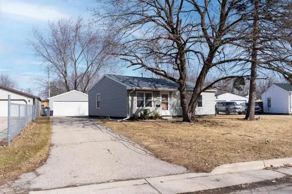 223 JANE COURT, Neenah, WI 54956