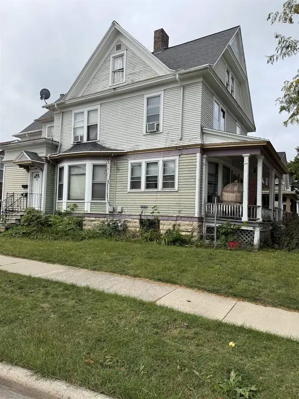 140 W 4TH STREET, Fond Du Lac, WI 54935