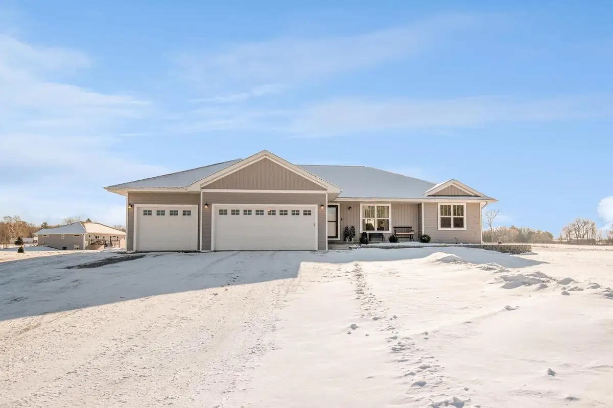 2885 T BERG CIRCLE, Abrams, WI 54101 - #1