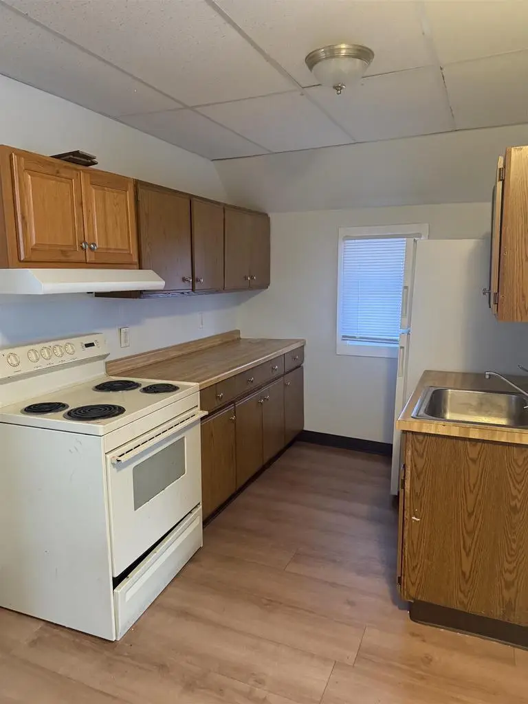 921 S 13TH STREET, Manitowoc, WI 54220 - #3