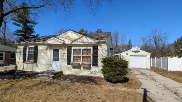 1426 E CALUMET STREET, Appleton, WI 54915
