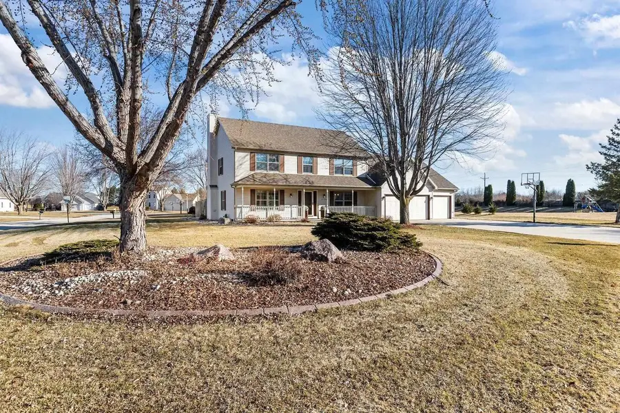 2189 E PRAIRIE CREEK DRIVE, Neenah, WI 54956 - #2