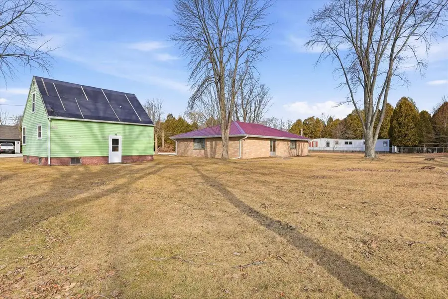 131 MCKINLEY STREET, Two Rivers, WI 54241 - #3