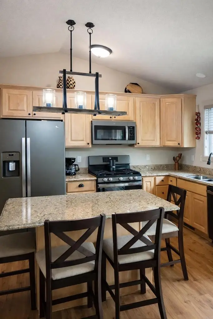 837 SUNRIDGE DRIVE, Waupaca, WI 54981 - #2