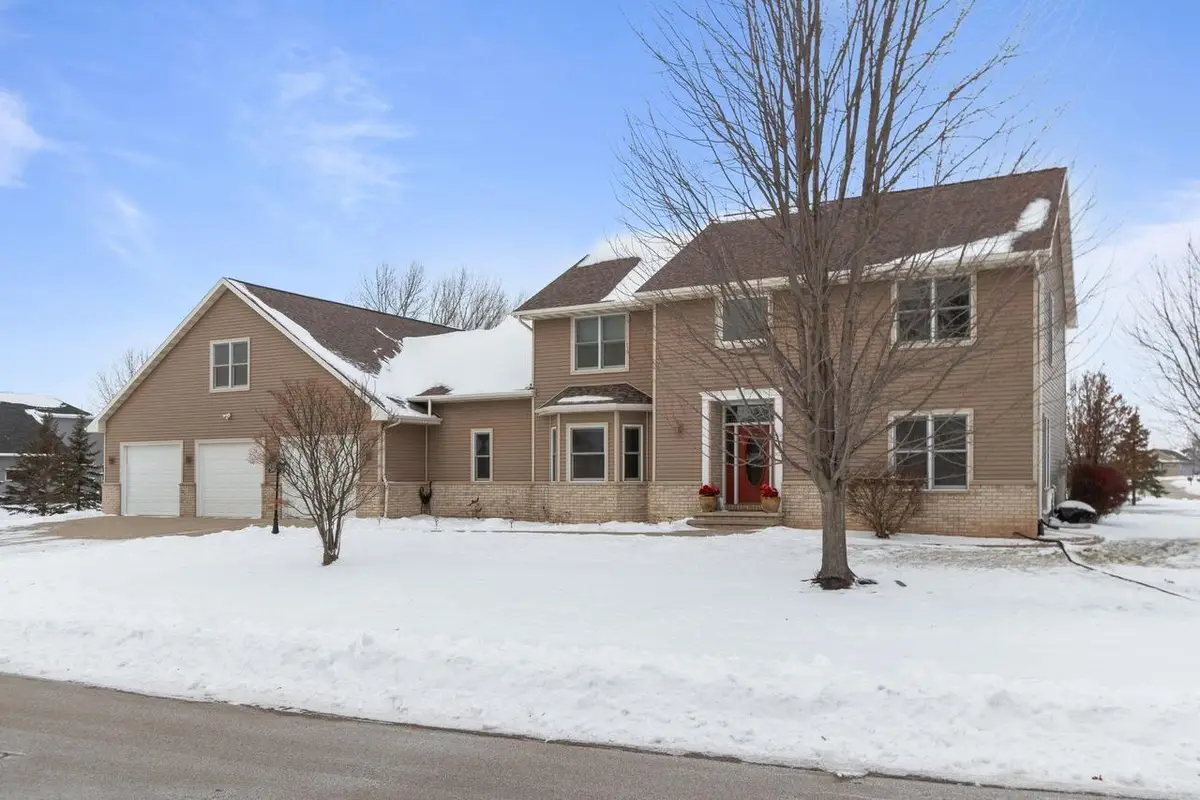 W5071 CHERRYWOOD COURT, Sherwood, WI 54169 - #1