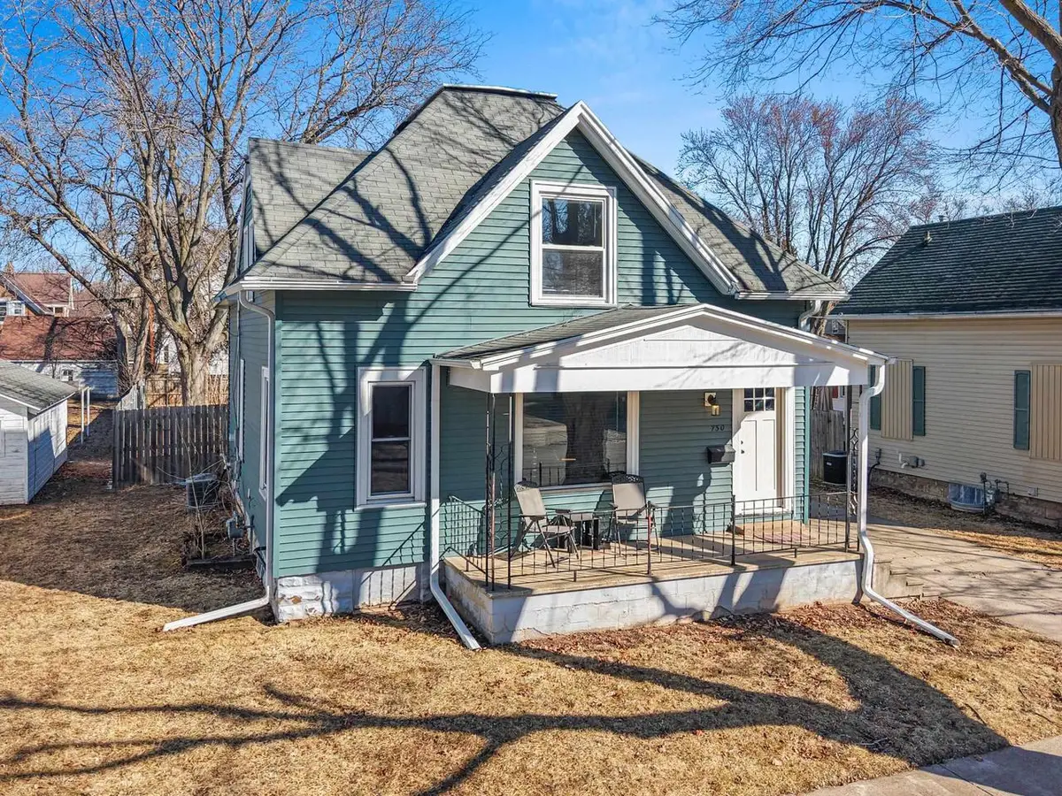 730 W OKLAHOMA STREET, Appleton, WI 54914 - #1