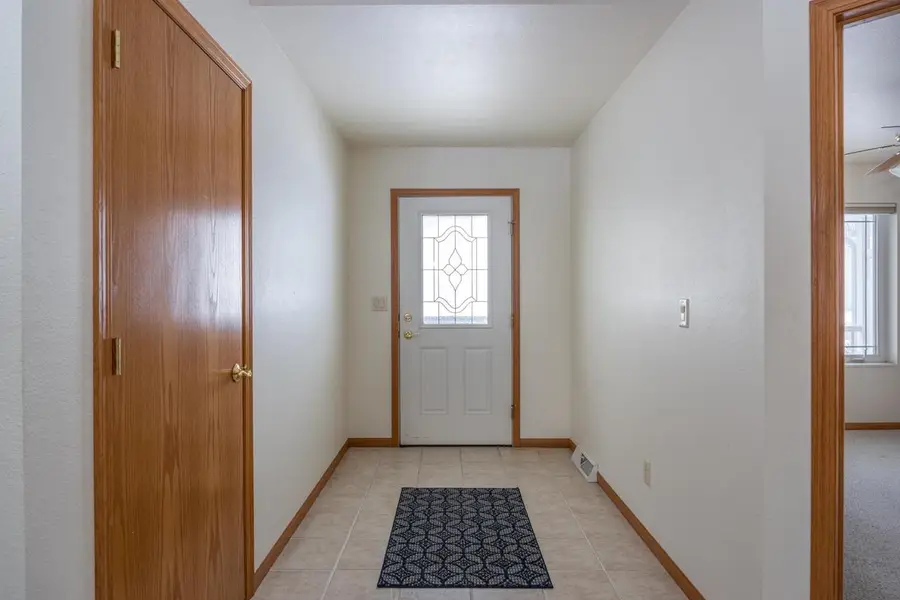 486 WYLDEWOOD DRIVE  #B, Oshkosh, WI 54904 - #3