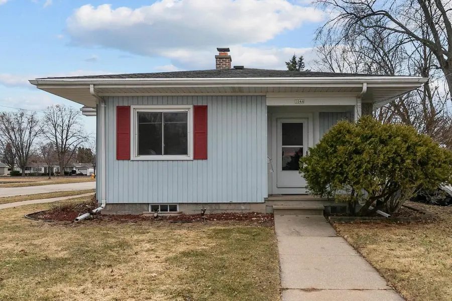 1044 GRAND STREET, Oshkosh, WI 54901 - #2