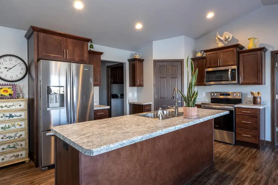 144 GOLF COURSE DRIVE, Wrightstown, WI 54180 - #2