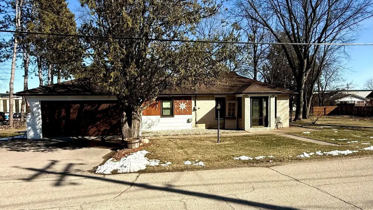 417 WELCOME AVENUE, Bear Creek, WI 54922 - #1