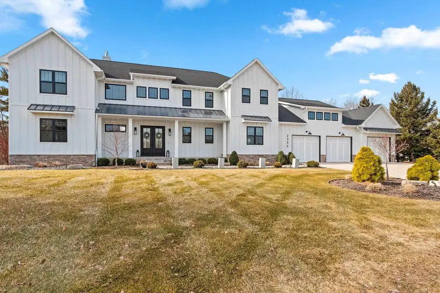 2536 MEADOW BREEZE COURT, Green Bay, WI 54311 - #2