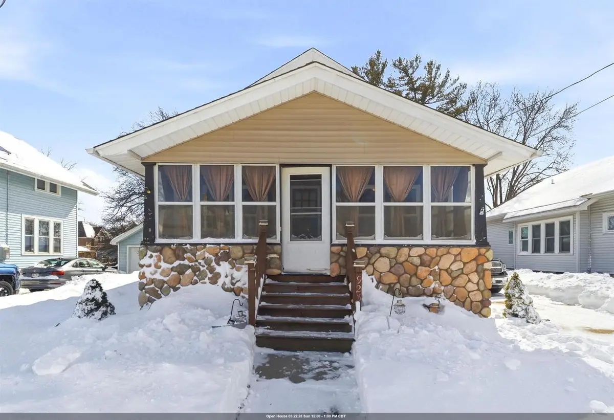 923 W ELSIE STREET, Appleton, WI 54913 - #1