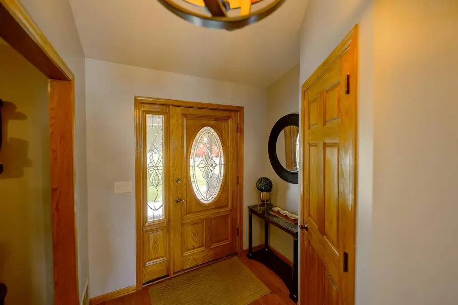 3129 HONEY CREEK COURT, Oshkosh, WI 54904 - #2