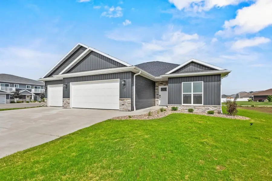 733 TAMBOUR COURT  #10, De Pere, WI 54115 - #3