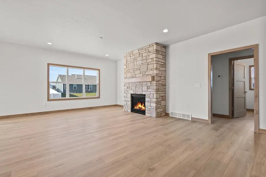 2522 TIPPERARY TRAIL, De Pere, WI 54115 - #2