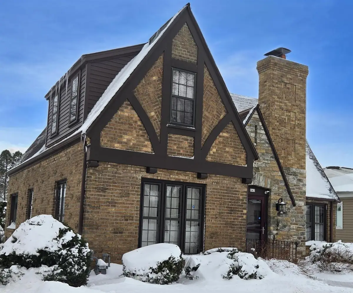 843 WILSON STREET, Manitowoc, WI 54220 - #1