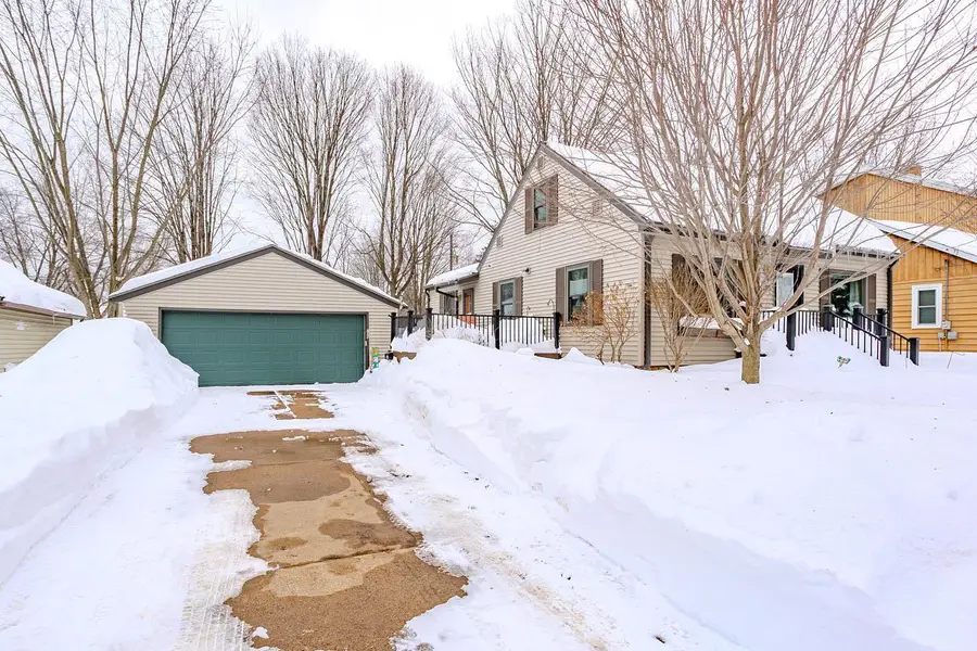 705 SOUTH LINE ROAD, Rothschild, WI 54474 - #3