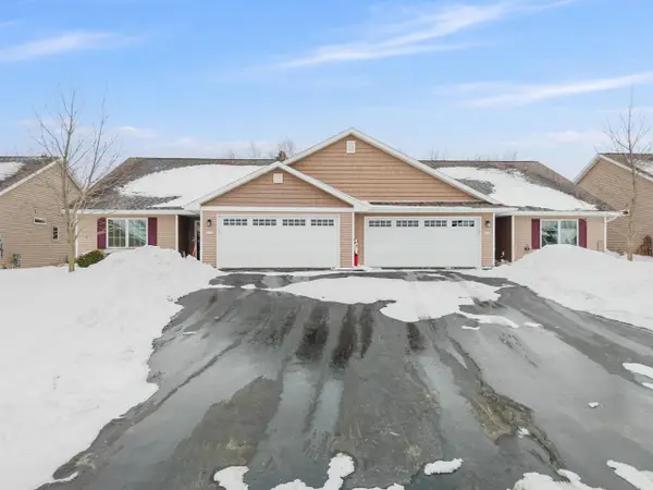 4367 AUTUMN HILLS DRIVE, Oshkosh, WI 54904
