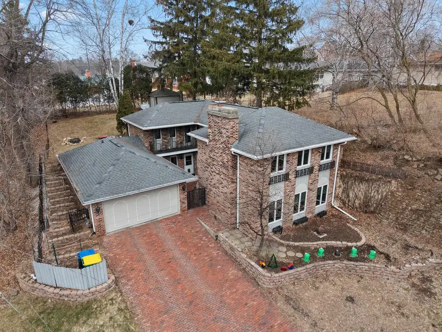 337 WESLEY STREET, Green Bay, WI 54302 - #3