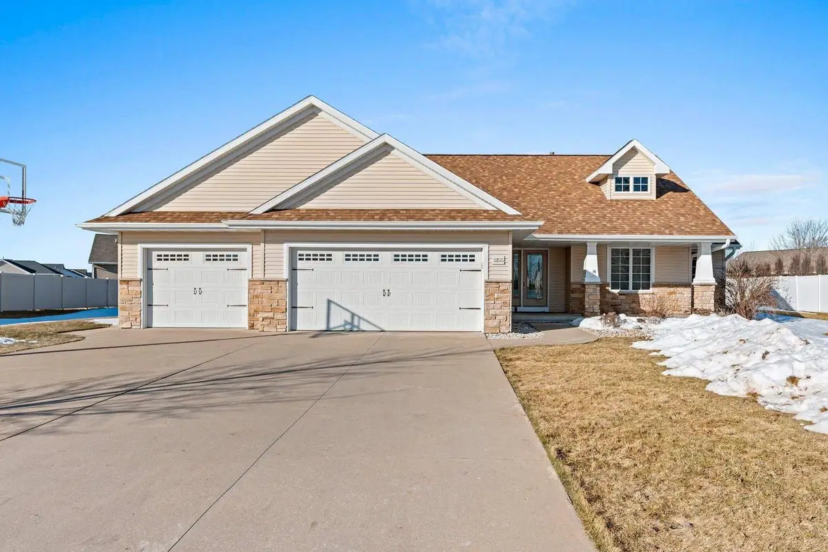 2155 MAHOGANY TRAIL, De Pere, WI 54115 - #1