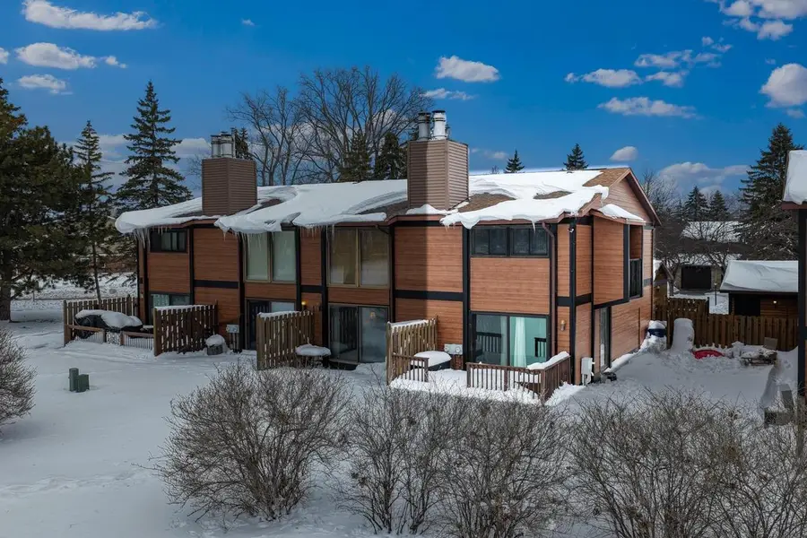 1000 MORAINE WAY  #4, Green Bay, WI 54303 - #2