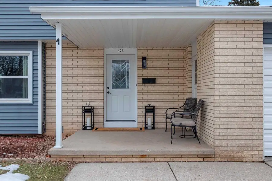 425 SARATOGA STREET, Green Bay, WI 54303 - #3