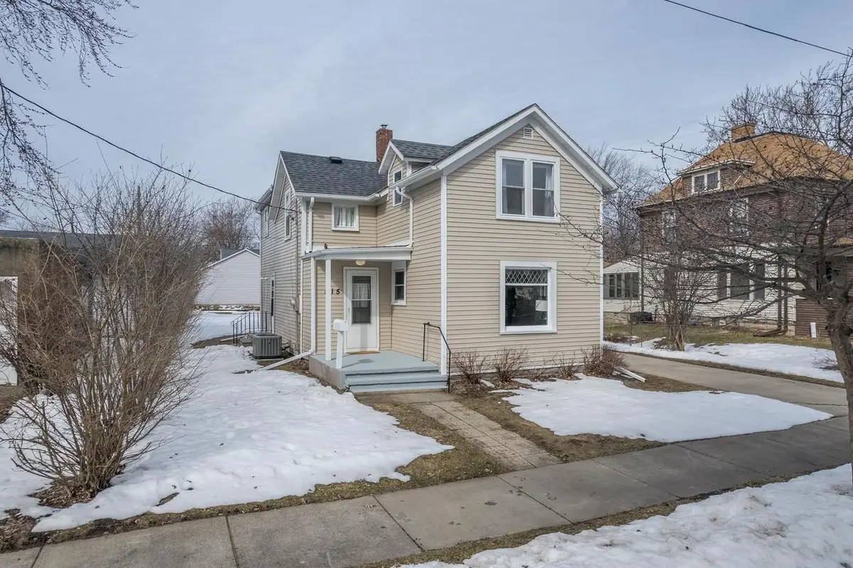 515 N TONKA STREET, Appleton, WI 54911 - #1