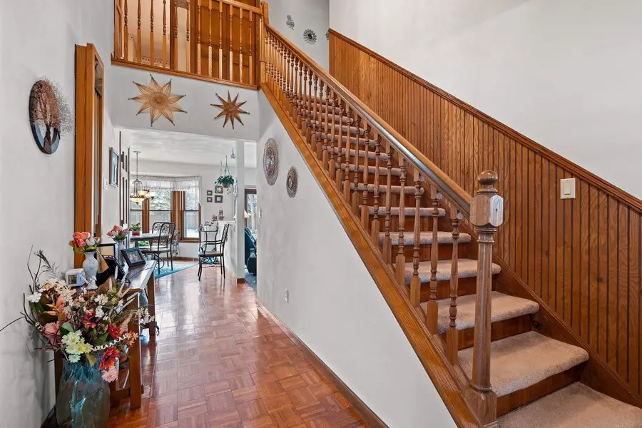 2911 RIDGEWAY DRIVE, Neenah, WI 54956 - #2