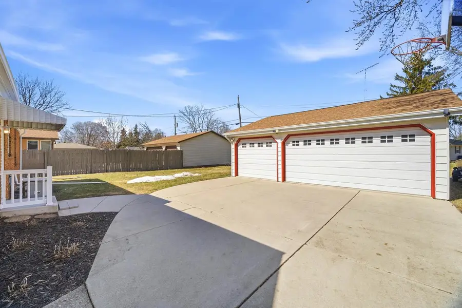 543 4TH STREET, Fond Du Lac, WI 54935 - #3