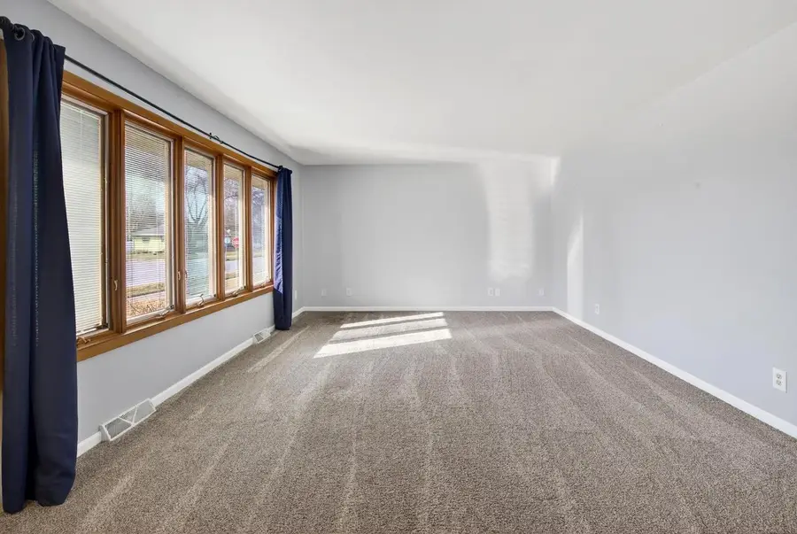 451 ROOSEVELT STREET, Fond Du Lac, WI 54935 - #3