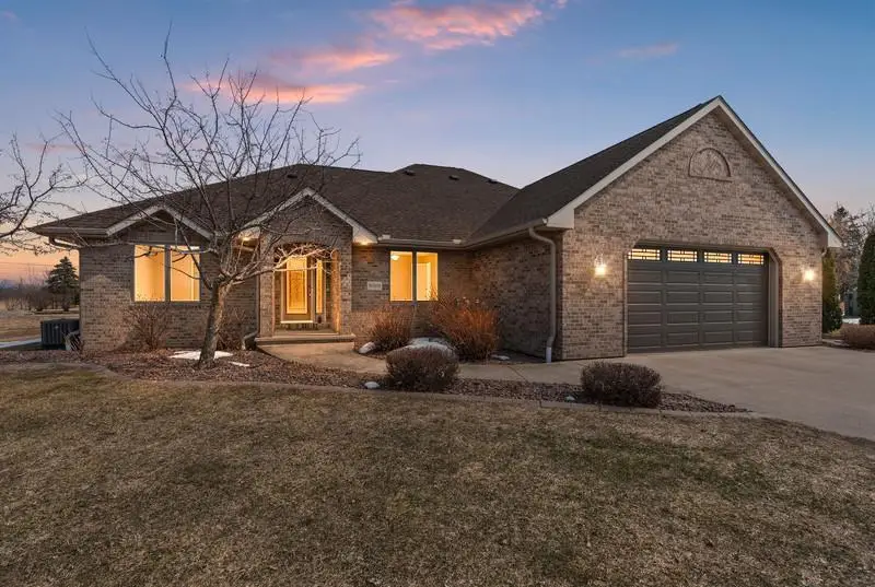 N1916 ROCHELLE COURT, Greenville, WI 54942 - #1