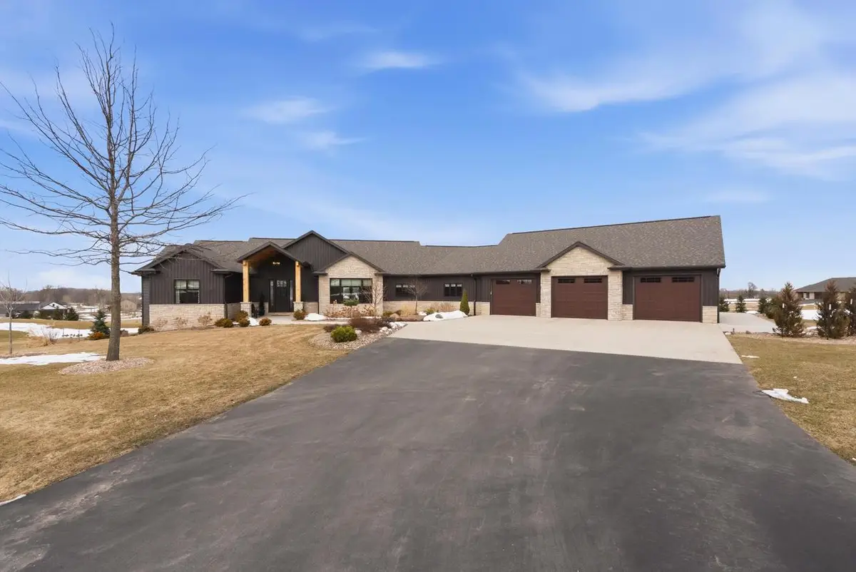 N3029 LOOKOUT LANE, Hortonville, WI 54944 - #1