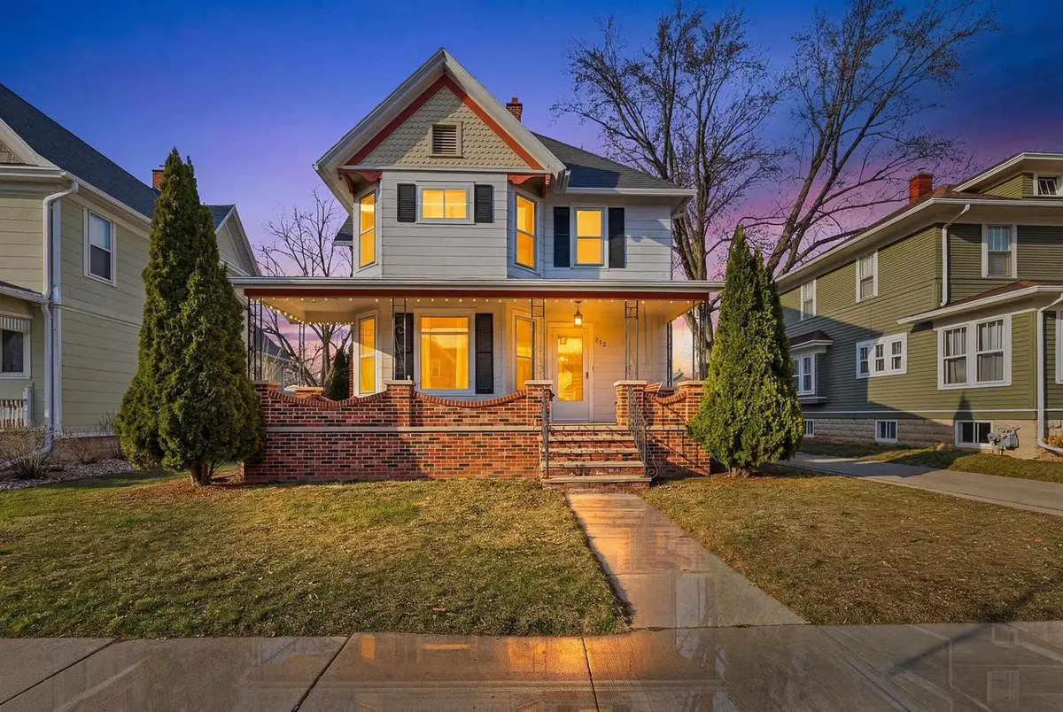 253 4TH STREET, Fond Du Lac, WI 54935 - #1