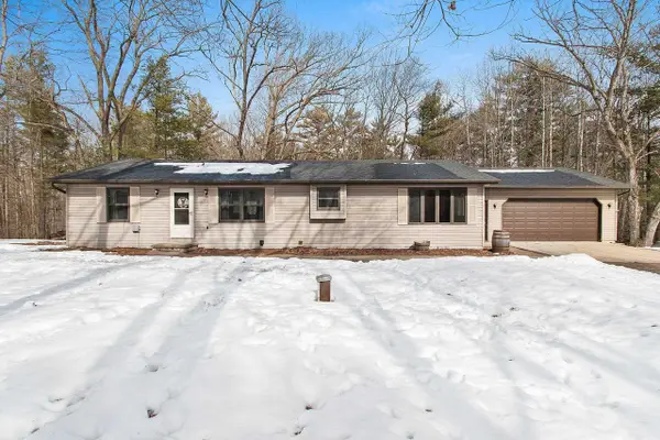 6722 OCONTO RIVER SHORES LANE, Oconto Falls, WI 54154