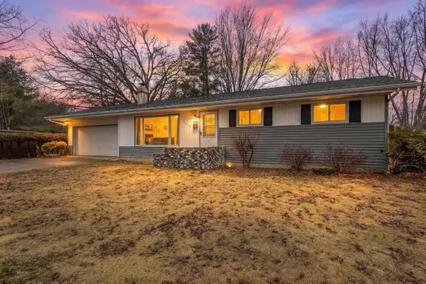 1103 VALLEY LANE, Shawano, WI 54166