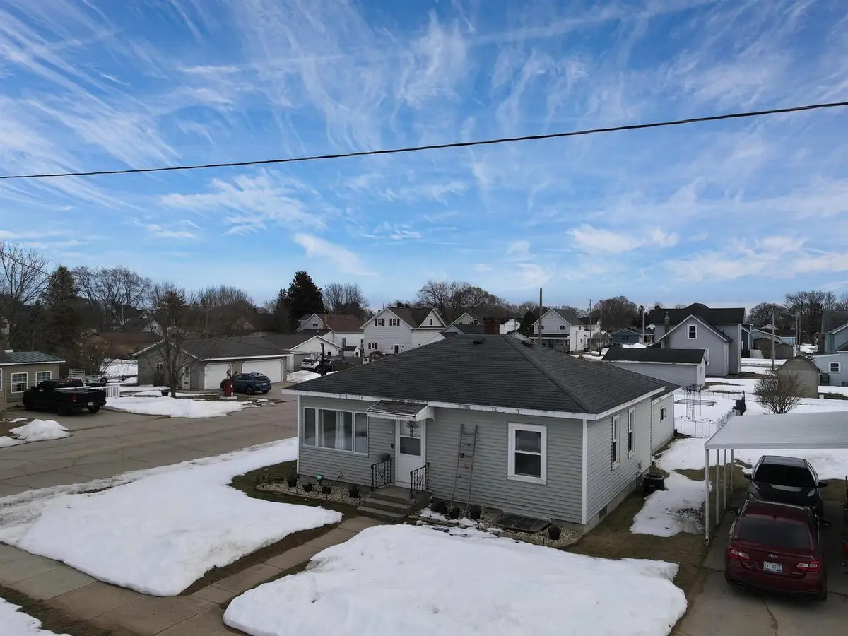2201 15TH AVENUE, Menominee, MI 49858 - #1