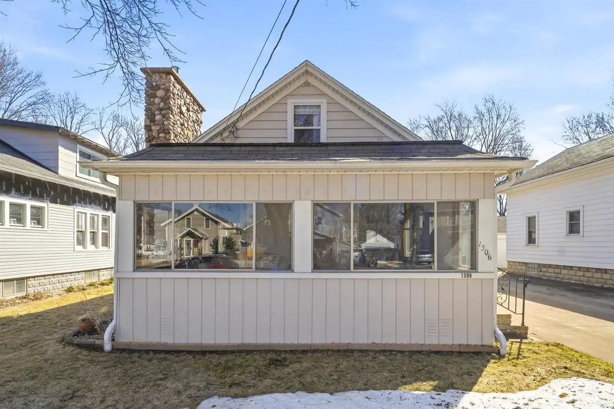 1306 S LAWE STREET, Appleton, WI 54915 - #1