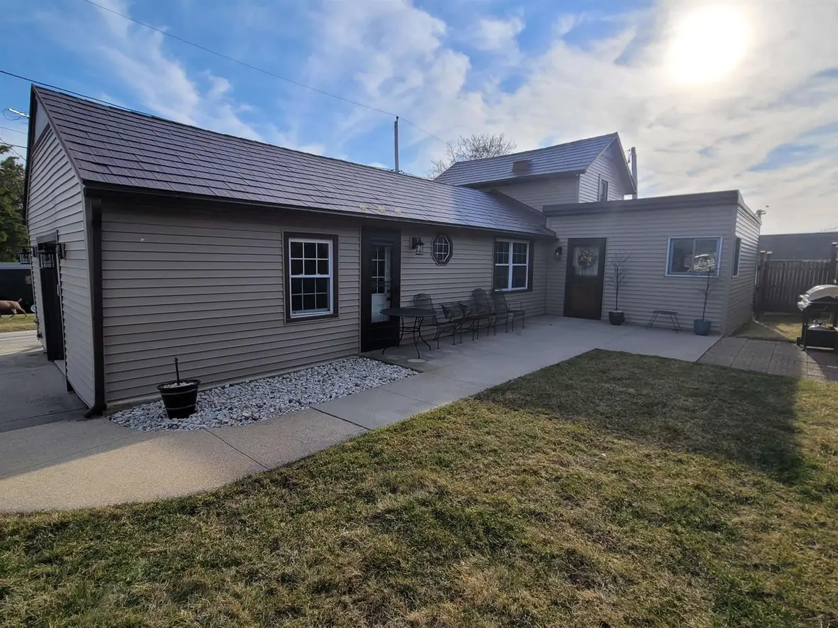 102 S ELIZABETH STREET, Eden, WI 53019 - #1