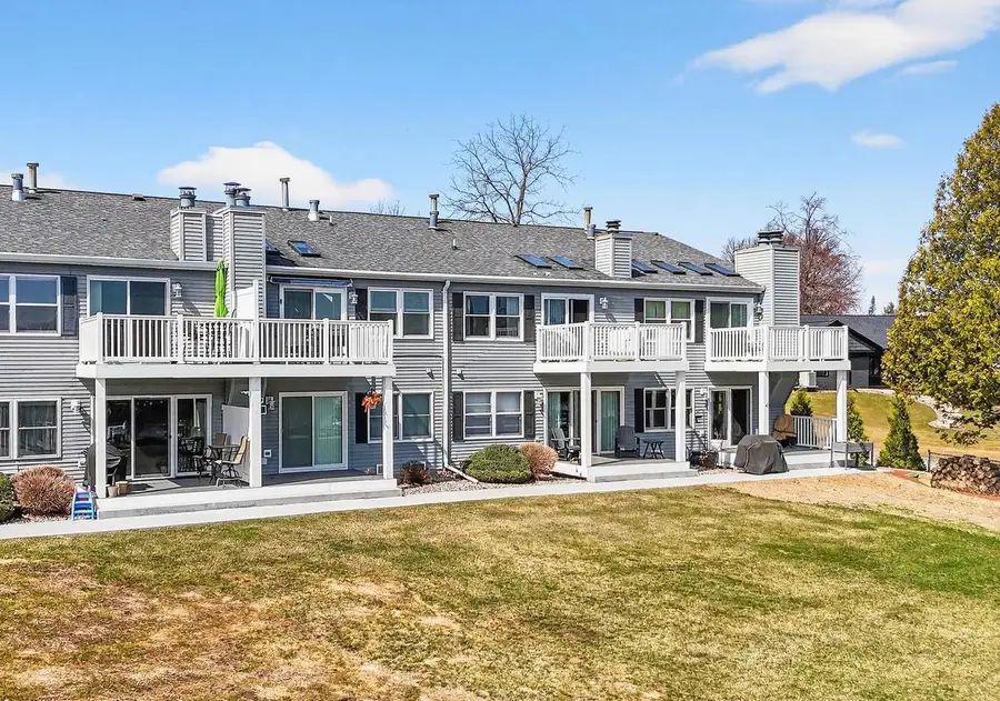 247 S 1ST STREET, Winneconne, WI 54986 - #2