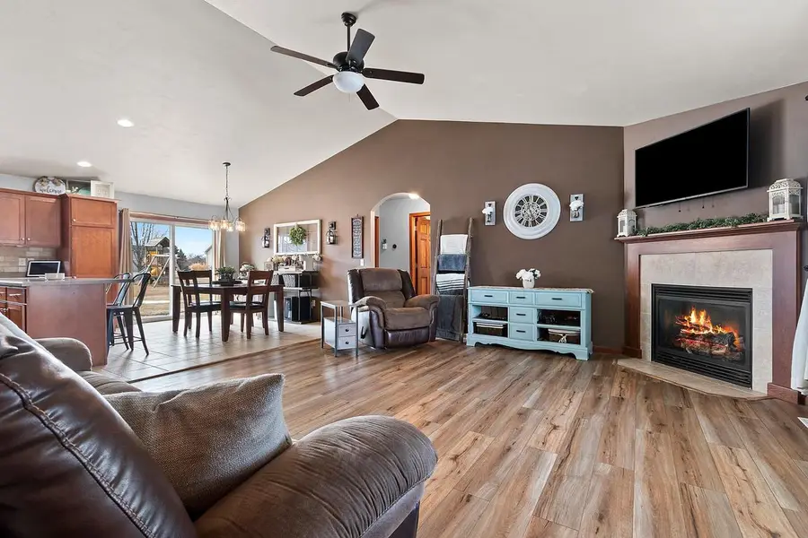 364 WOODEN SHOE CIRCLE, Kaukauna, WI 54130 - #3