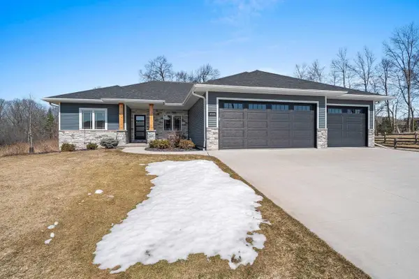 3738 RUSTIC HEIGHTS COURT, Howard, WI 54313