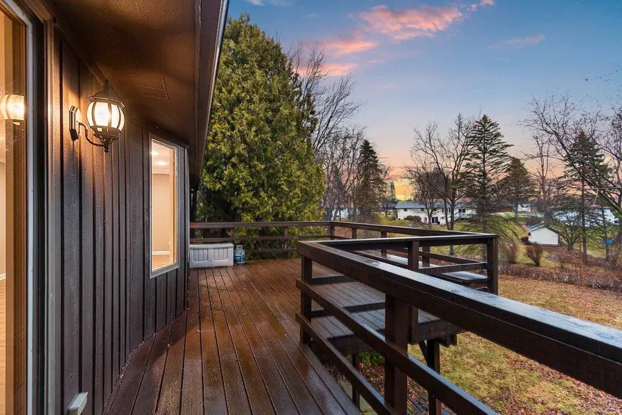 N9562 OTTE COURT, Appleton, WI 54915 - #2