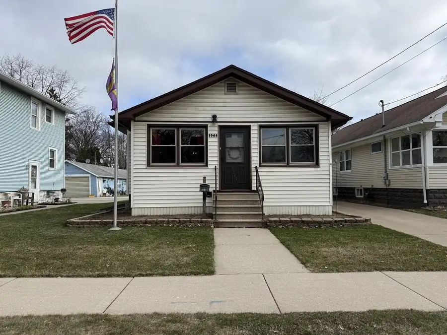 1046 DOUSMAN STREET, Green Bay, WI 54303 - #3