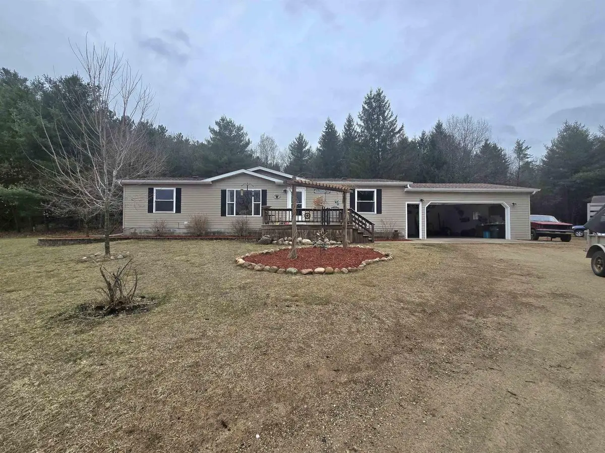 W4506 COUNTY ROAD TT, Wild Rose, WI 54984 - #1