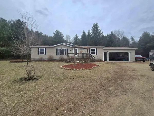 W4506 COUNTY ROAD TT, Wild Rose, WI 54984