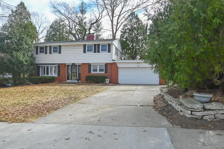 1321 WIESNER STREET, Green Bay, WI 54304 - #2