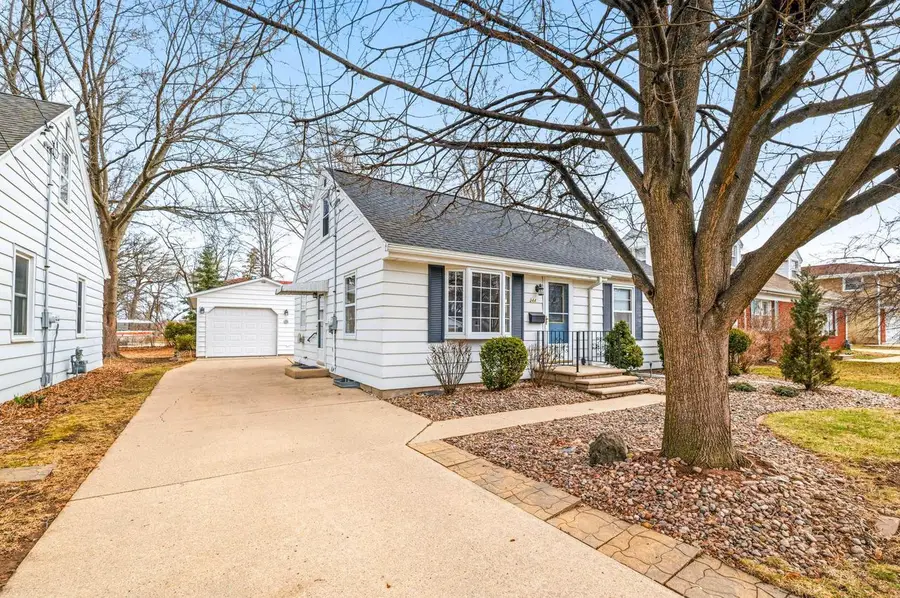 344 COOLIDGE STREET, Green Bay, WI 54301 - #2