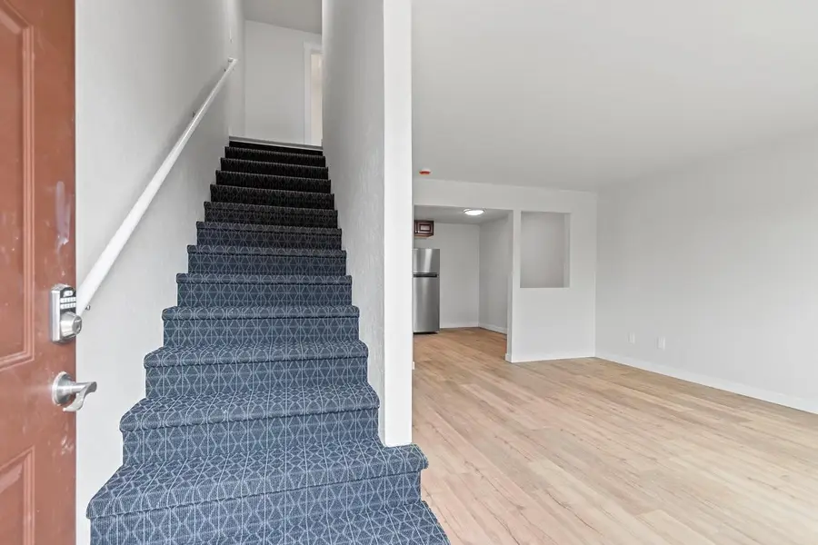 2130 ELMVIEW DRIVE  #B, Ashwaubenon, WI 54304 - #2