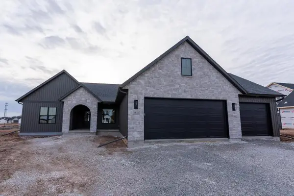 N8841 GALWAY LANE, Menasha, WI 54952