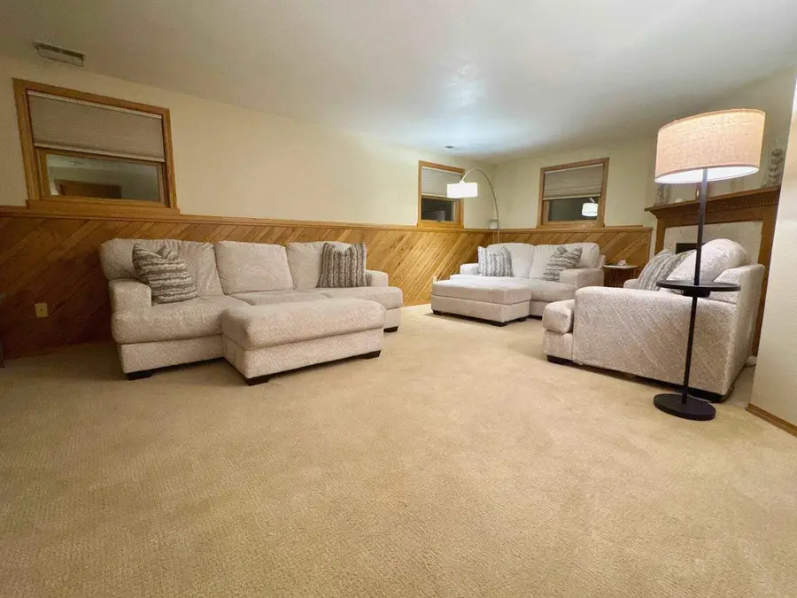 2435 KAITLYNN COURT, Oshkosh, WI 54901 - #2